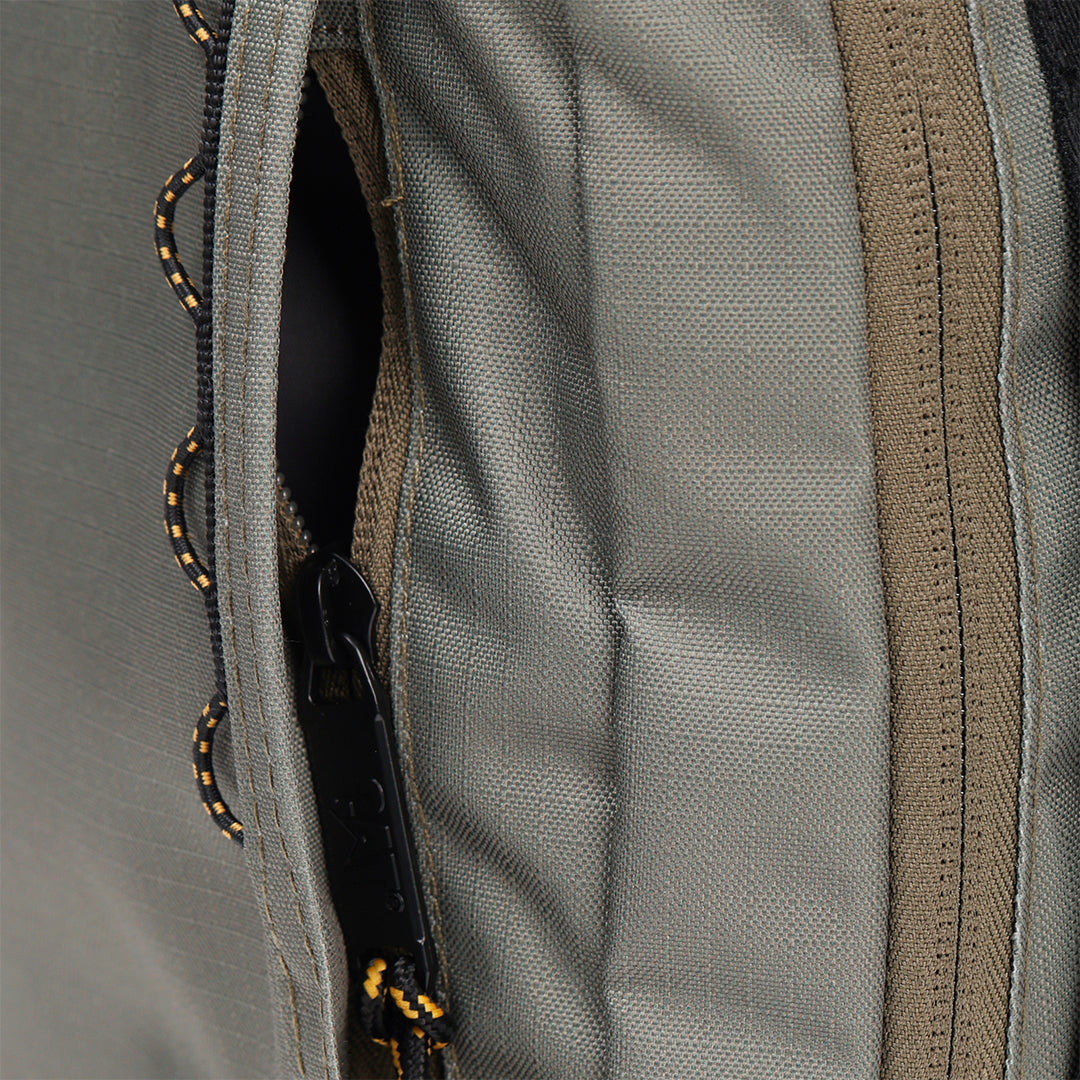 Bolso Explorer para hombre color verde